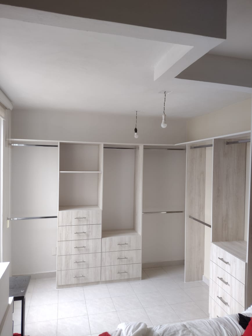 Vestidor integrado al dormitorio