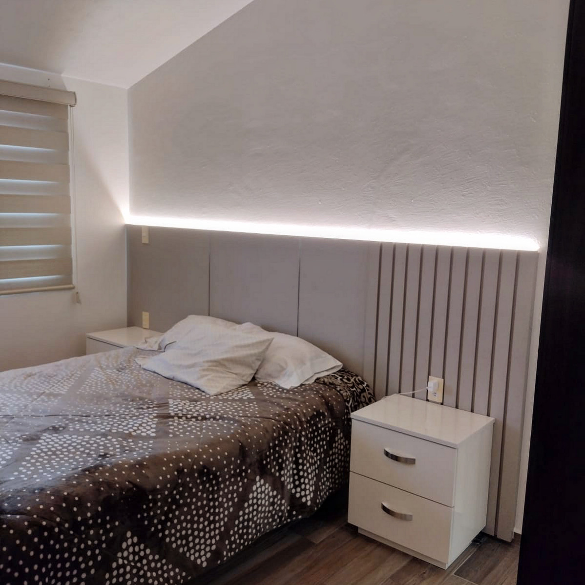 Cabecera con Iluminación